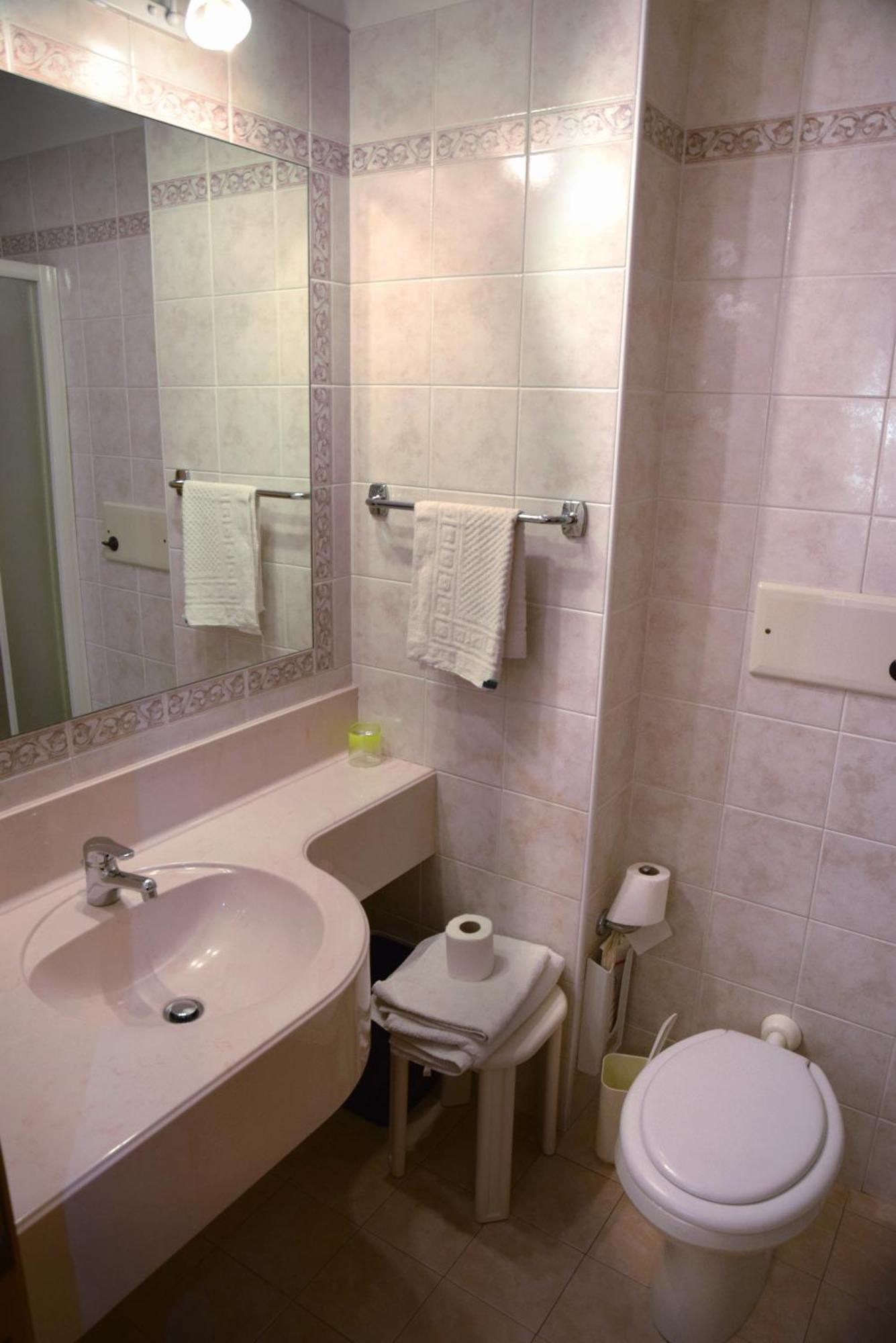 Hostel San Matteo ซานตา กาเตรีนา วัลฟูร์วา ภายนอก รูปภาพ